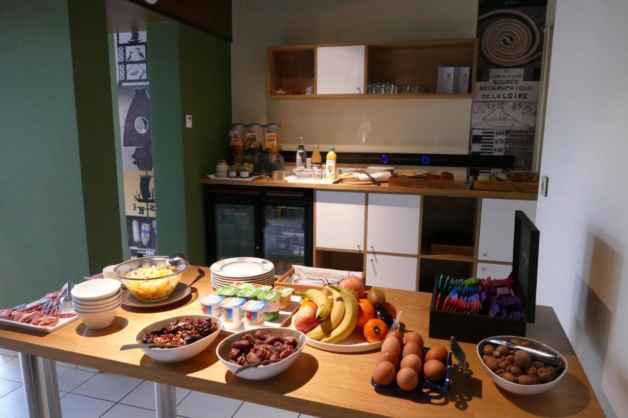 Logis Hotels Le Champalud Restaurant La Citadelle Oree-d'Anjou Eksteriør bilde