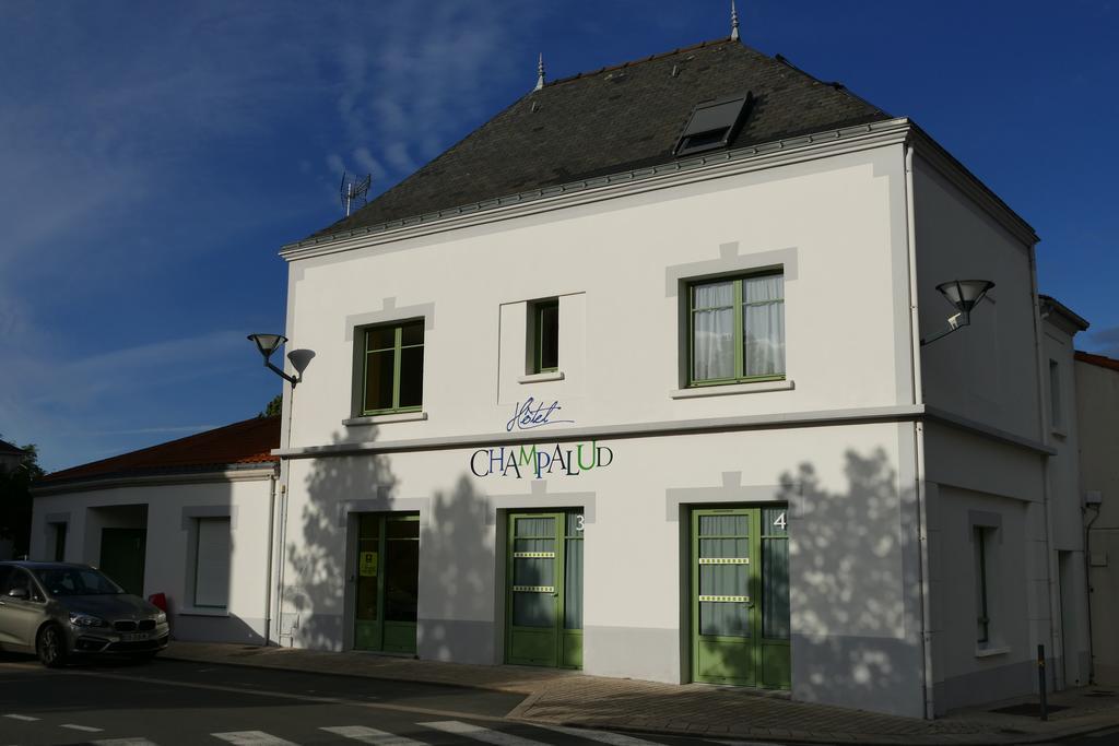 Logis Hotels Le Champalud Restaurant La Citadelle Oree-d'Anjou Eksteriør bilde