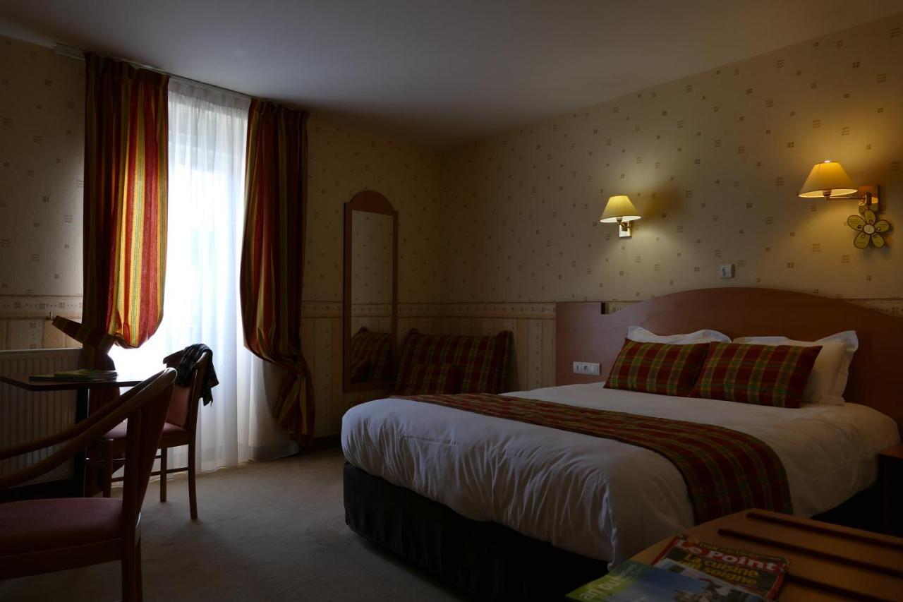 Logis Hotels Le Champalud Restaurant La Citadelle Oree-d'Anjou Eksteriør bilde