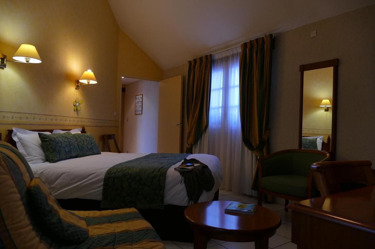 Logis Hotels Le Champalud Restaurant La Citadelle Oree-d'Anjou Eksteriør bilde